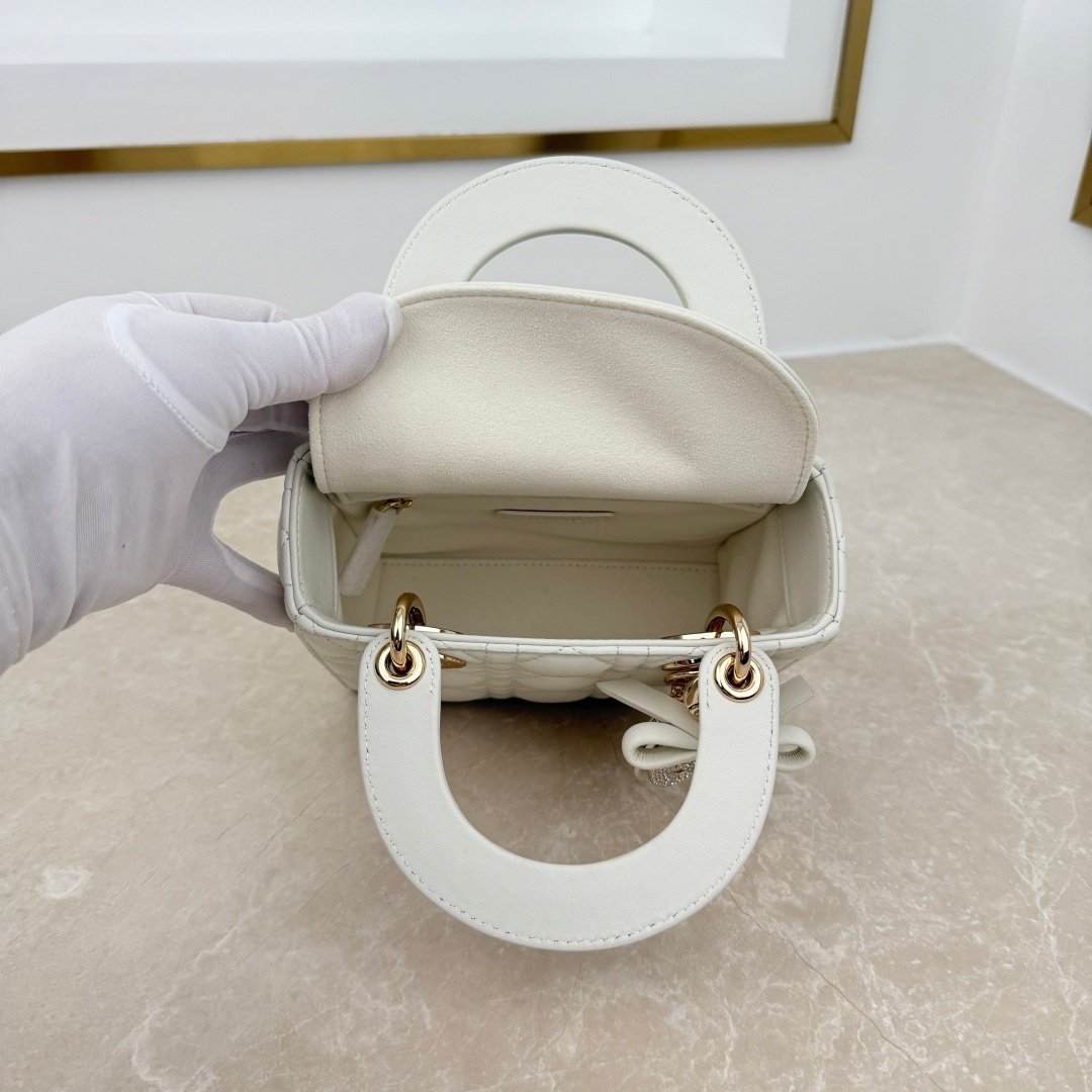 dior qixi mini lady dior bag with chain beige (copy) dior qixi mini lady dior bag with chain beige (copy)