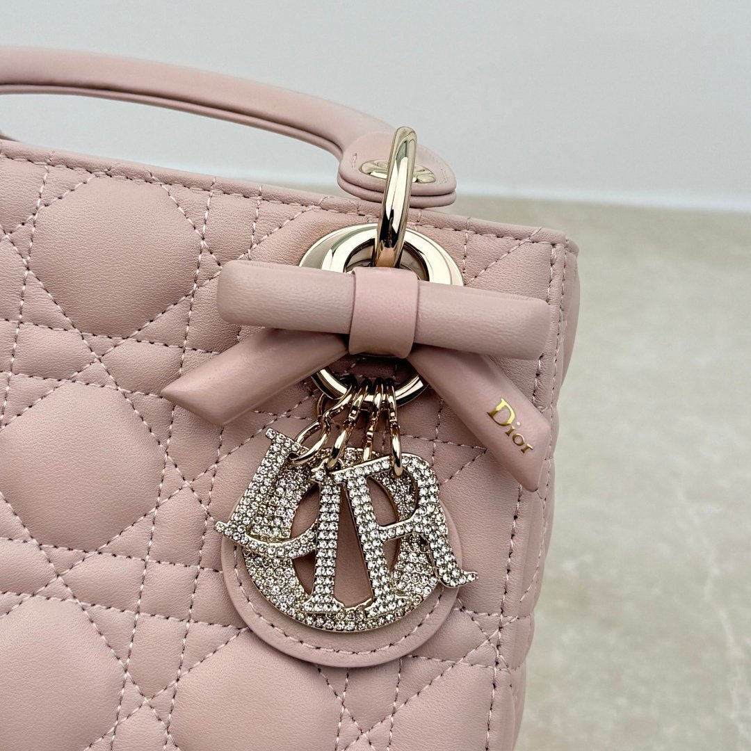 dior qixi mini lady dior bag with chain beige (copy) dior qixi mini lady dior bag with chain beige (copy)