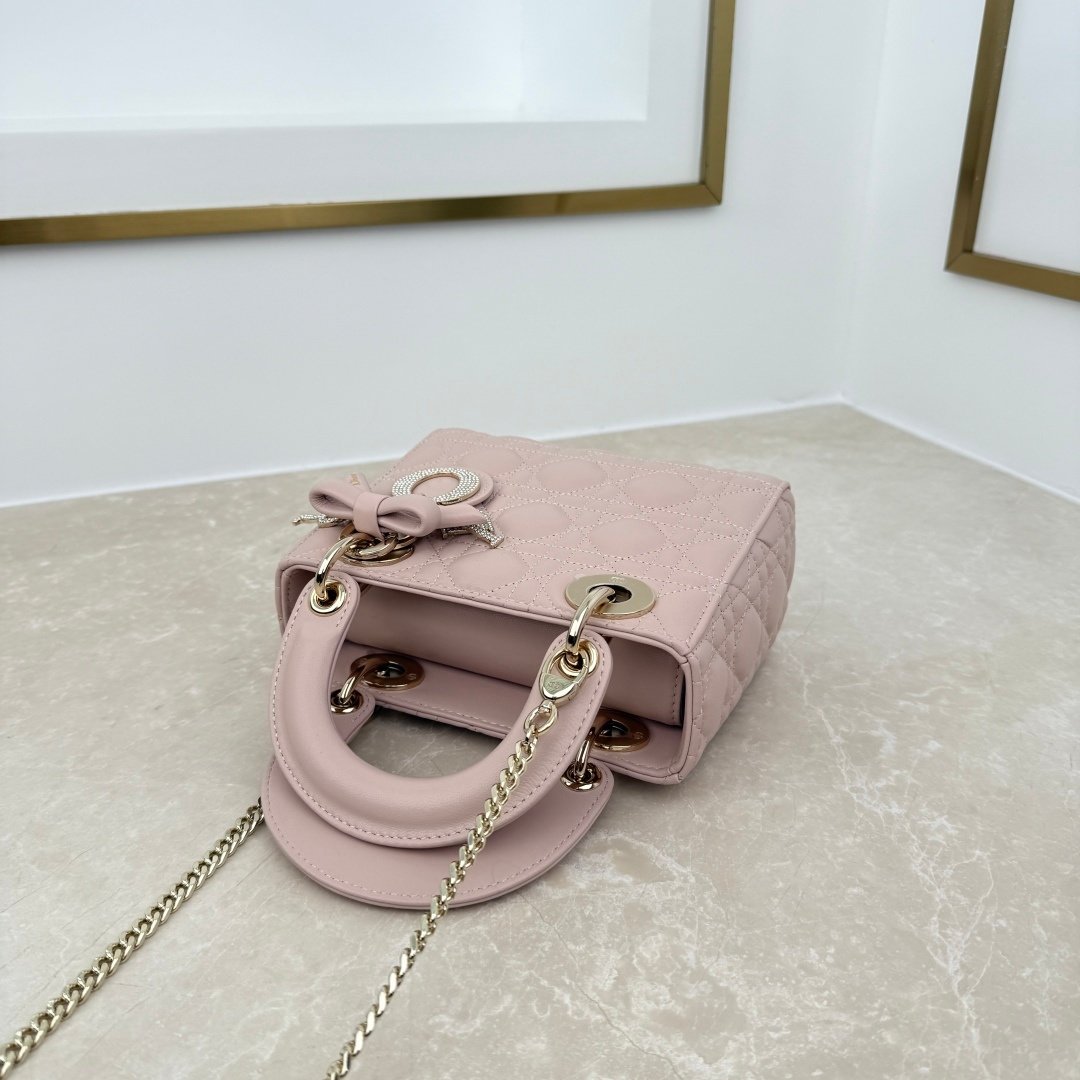dior qixi mini lady dior bag with chain beige (copy) dior qixi mini lady dior bag with chain beige (copy)