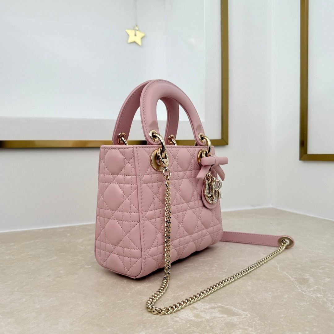 dior qixi mini lady dior bag with chain beige (copy) dior qixi mini lady dior bag with chain beige (copy)
