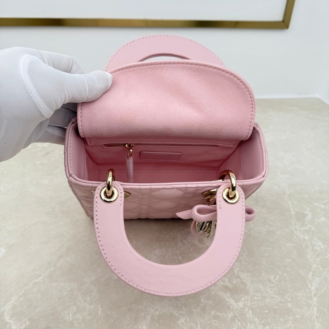 dior qixi mini lady dior bag with chain beige (copy) dior qixi mini lady dior bag with chain beige (copy)