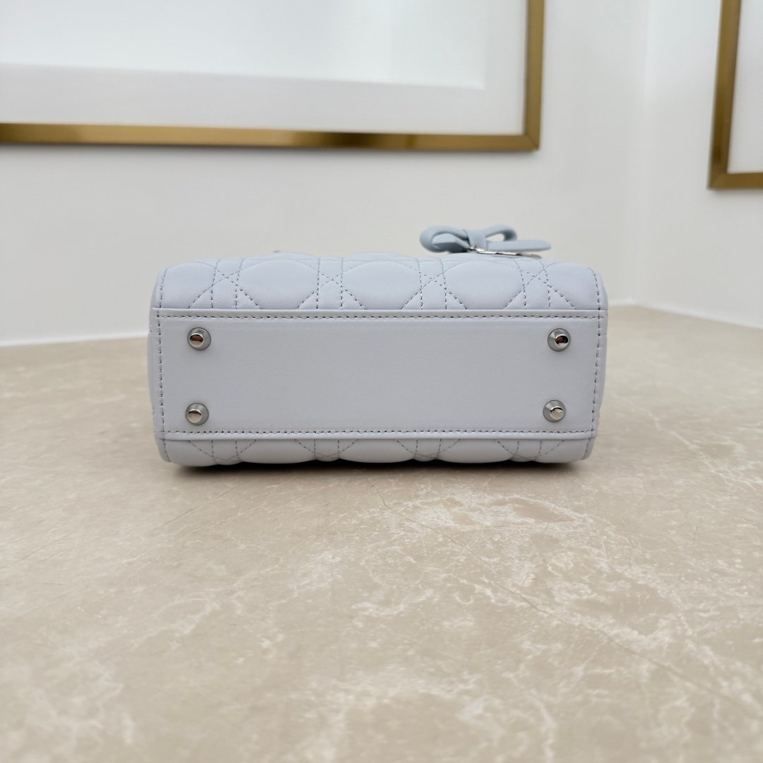 dior qixi mini lady dior bag with chain beige (copy) dior qixi mini lady dior bag with chain beige (copy)