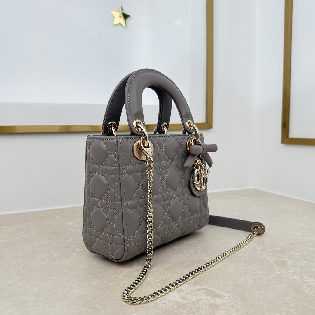 dior qixi mini lady dior bag with chain beige (copy) dior qixi mini lady dior bag with chain beige (copy)