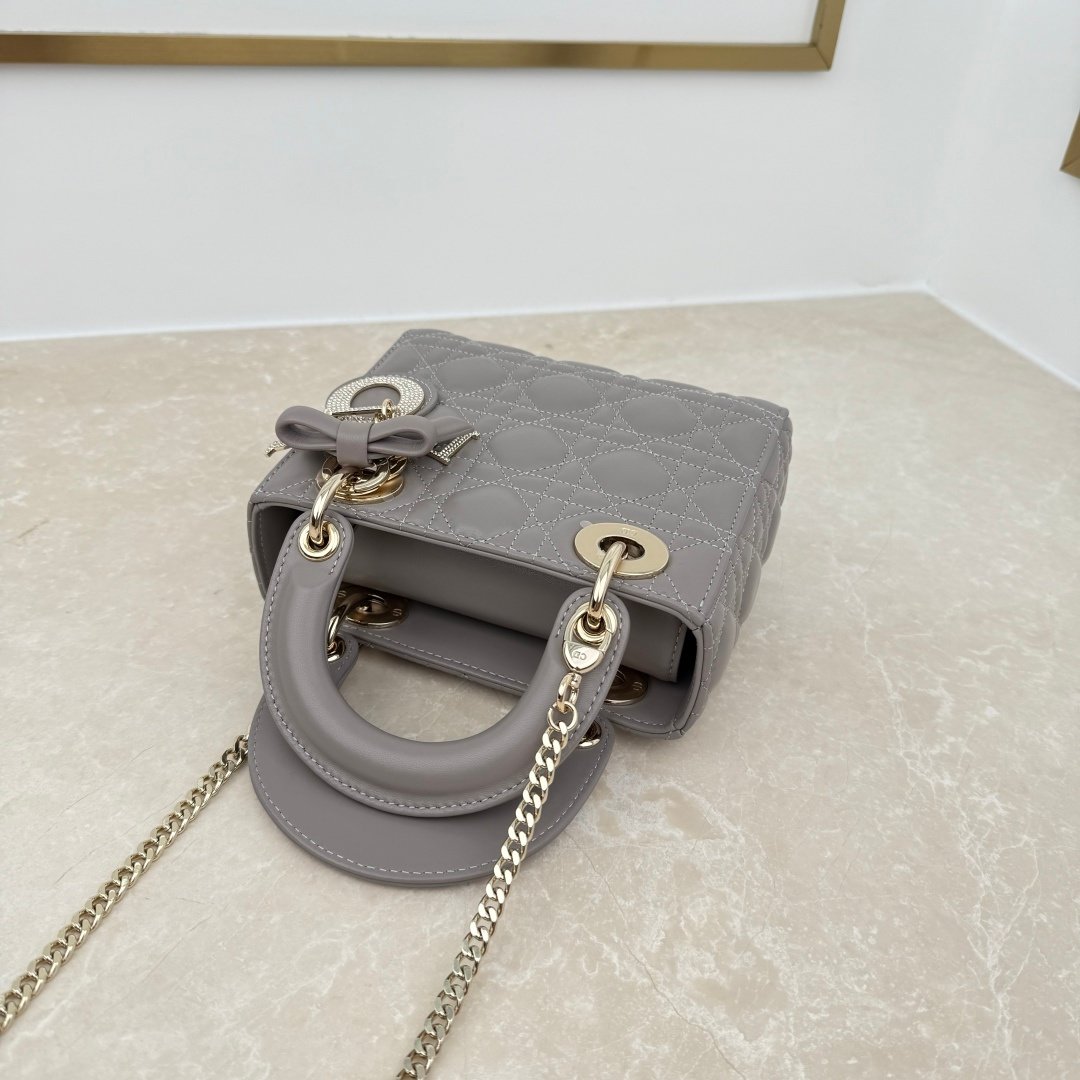 dior qixi mini lady dior bag with chain beige (copy) dior qixi mini lady dior bag with chain beige (copy)