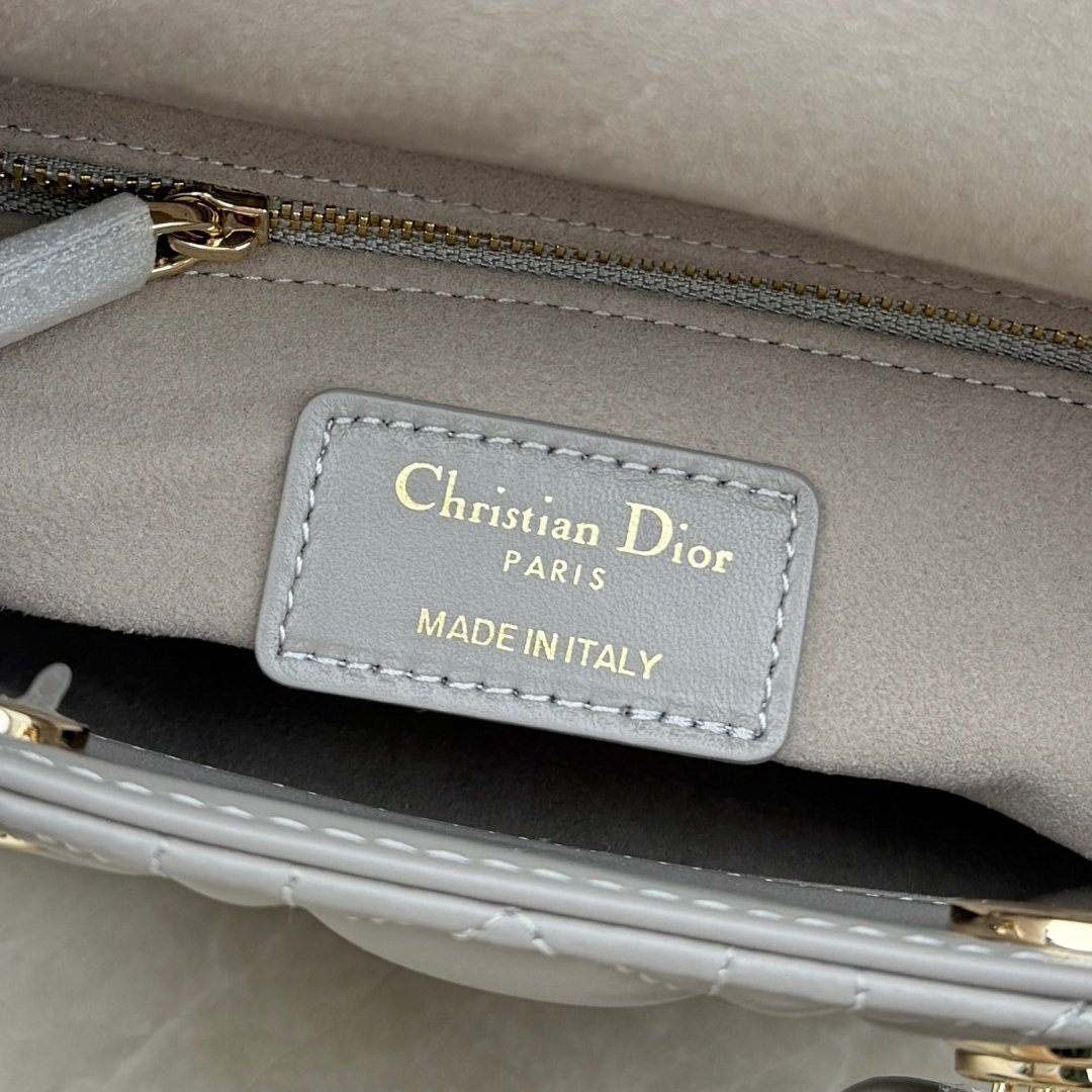 dior qixi mini lady dior bag with chain beige (copy) dior qixi mini lady dior bag with chain beige (copy)