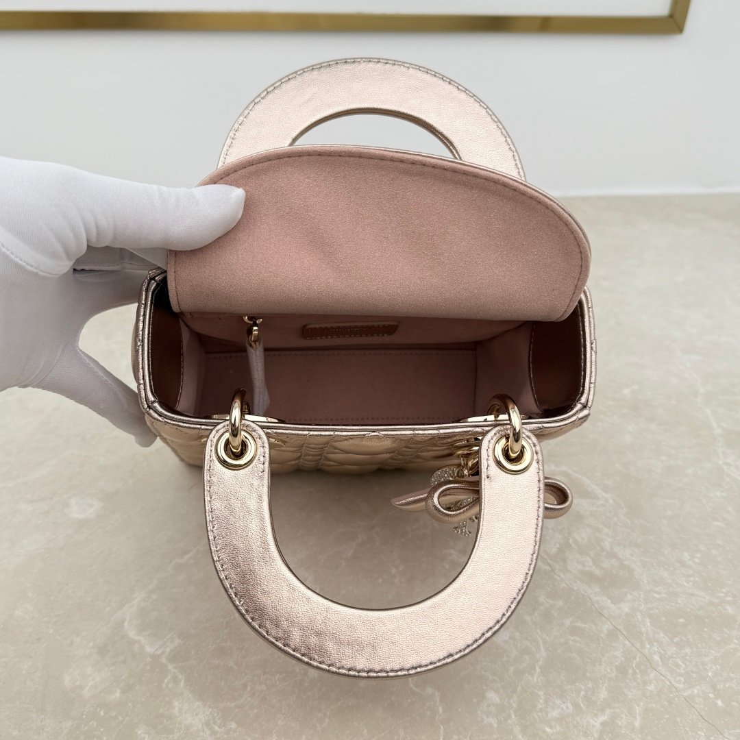 dior qixi mini lady dior bag with chain light grey (copy) dior qixi mini lady dior bag with chain light grey (copy)