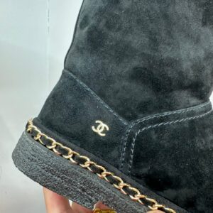 suede-sheepskin-snow-boots-side-view